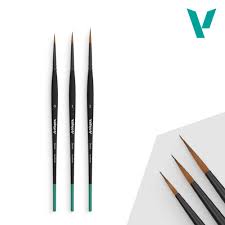 Vallejo Designer Set (B02991) — Synthetic Round Brushes Sizes 0, 1, 2