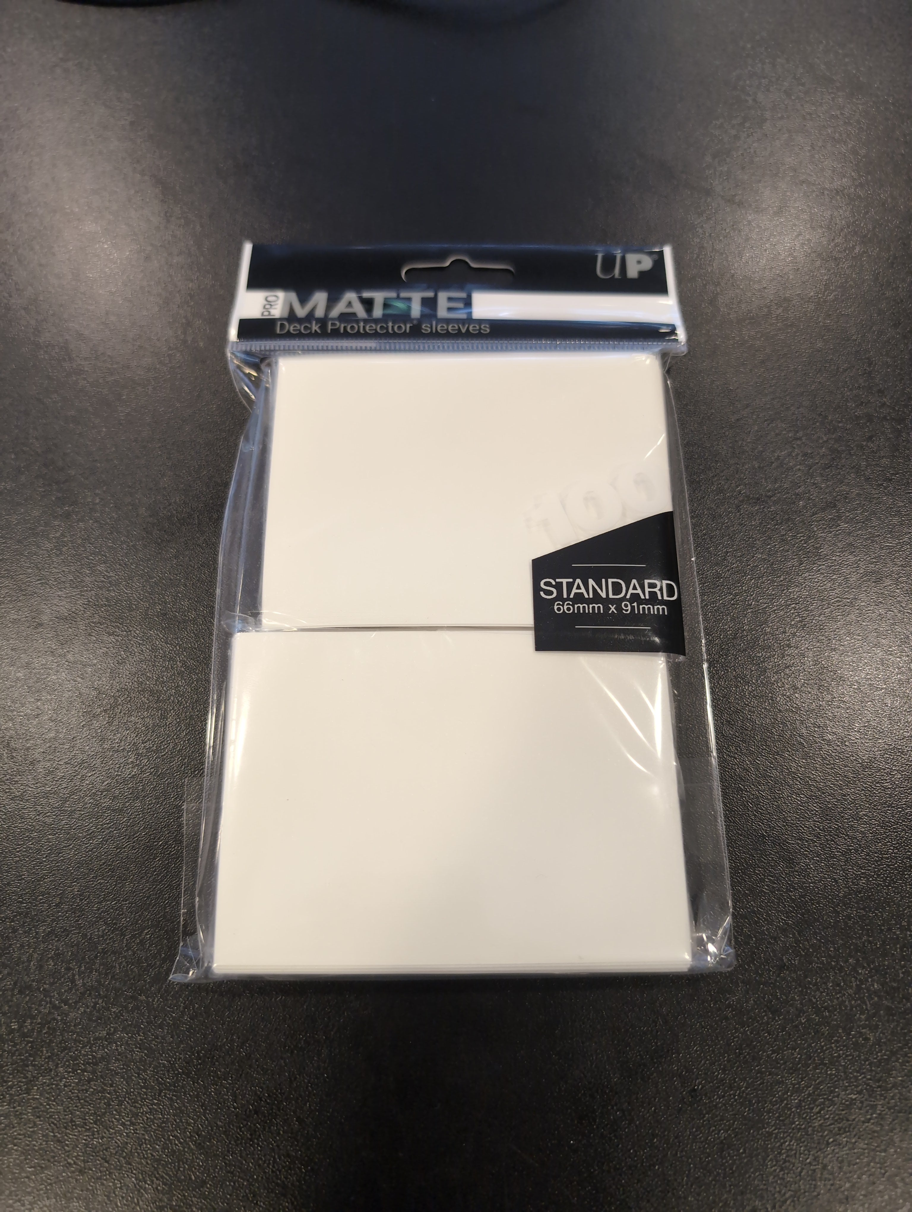 Ultra Pro MATTE Deck Protector sleeves 100x Standard 66x91mm different colors