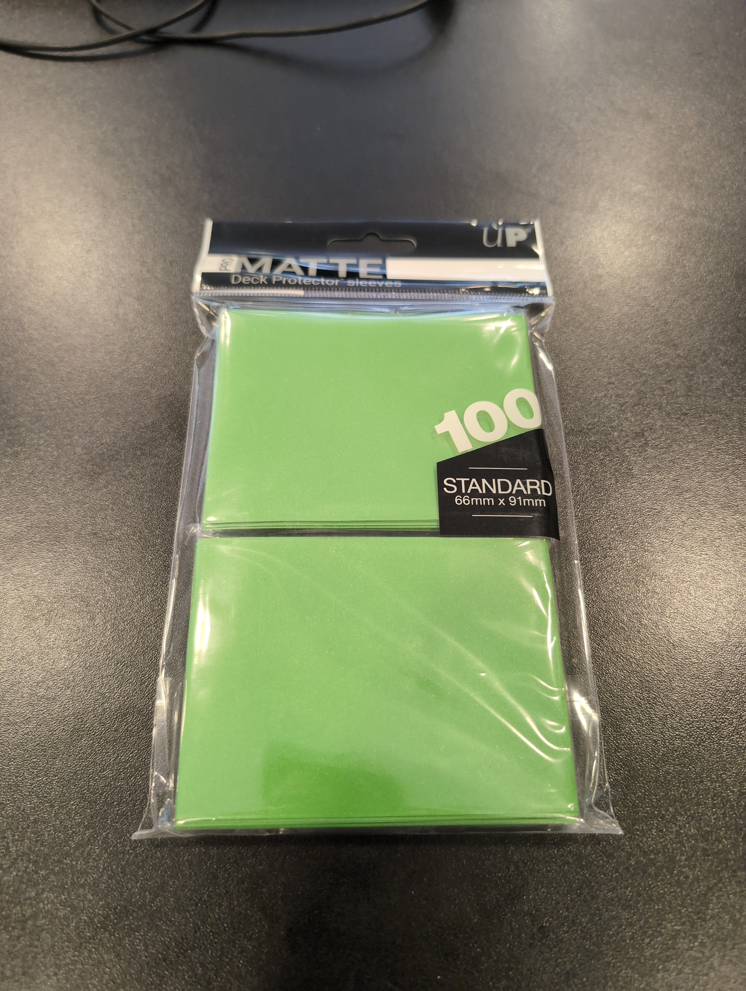 Ultra Pro MATTE Deck Protector sleeves 100x Standard 66x91mm different colors